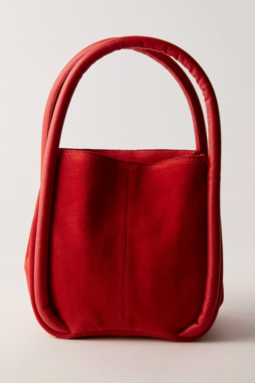 BARLOW BUCKET BAG