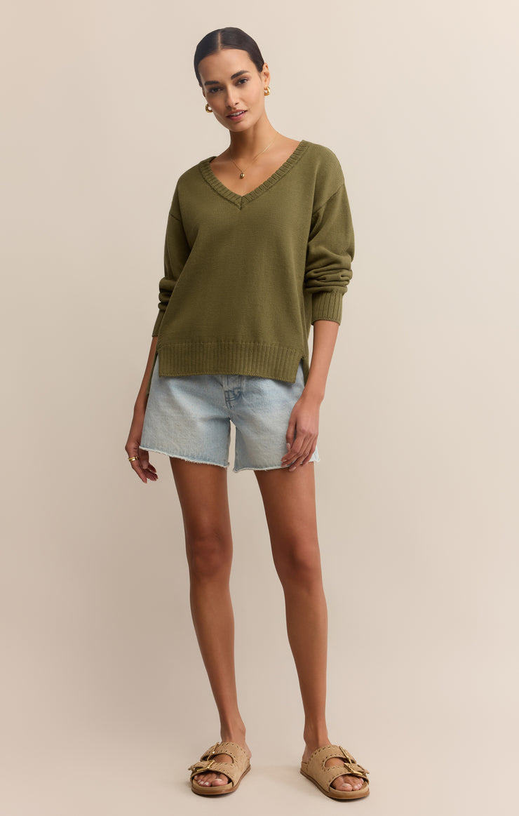 ALL AROUND V-NECK SWEATER