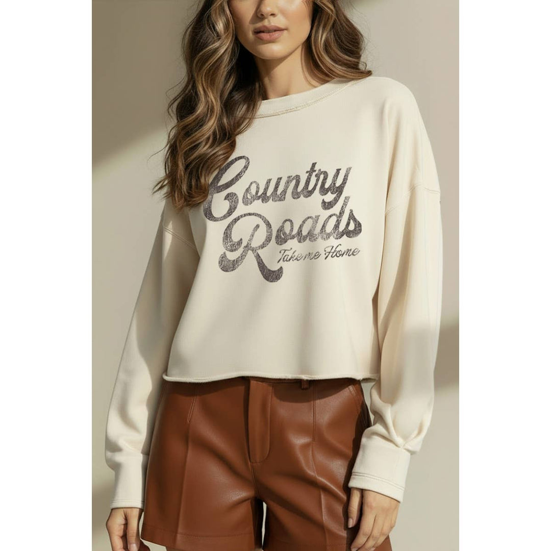 COUNTRY ROADS CROPPED GRAPHIC SWEATSHIRT