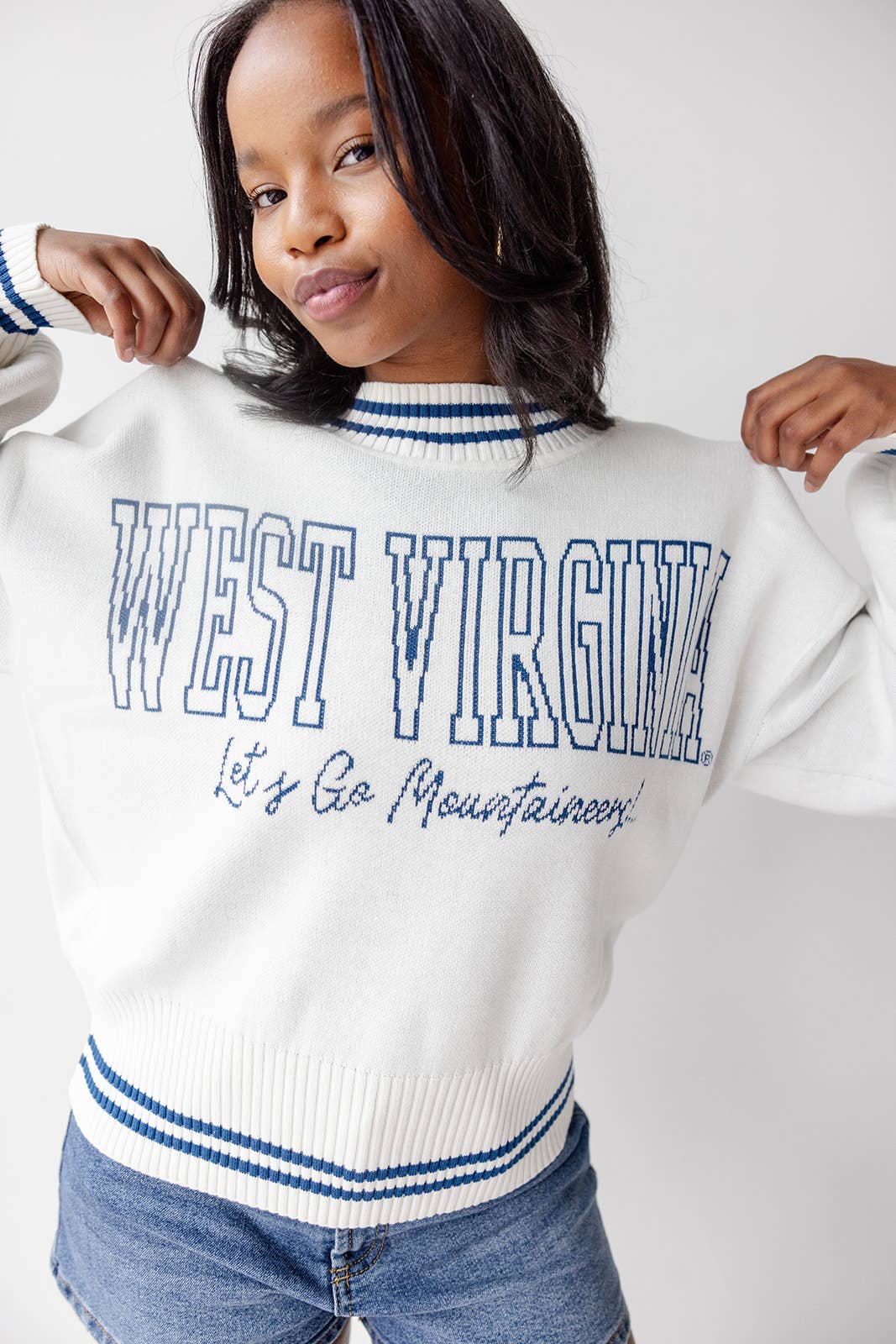 WV QUEEN CREW SWEATER