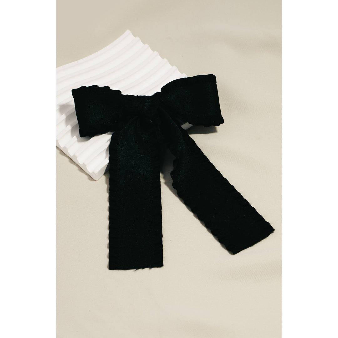 Wave Trim Bow Hair Clip