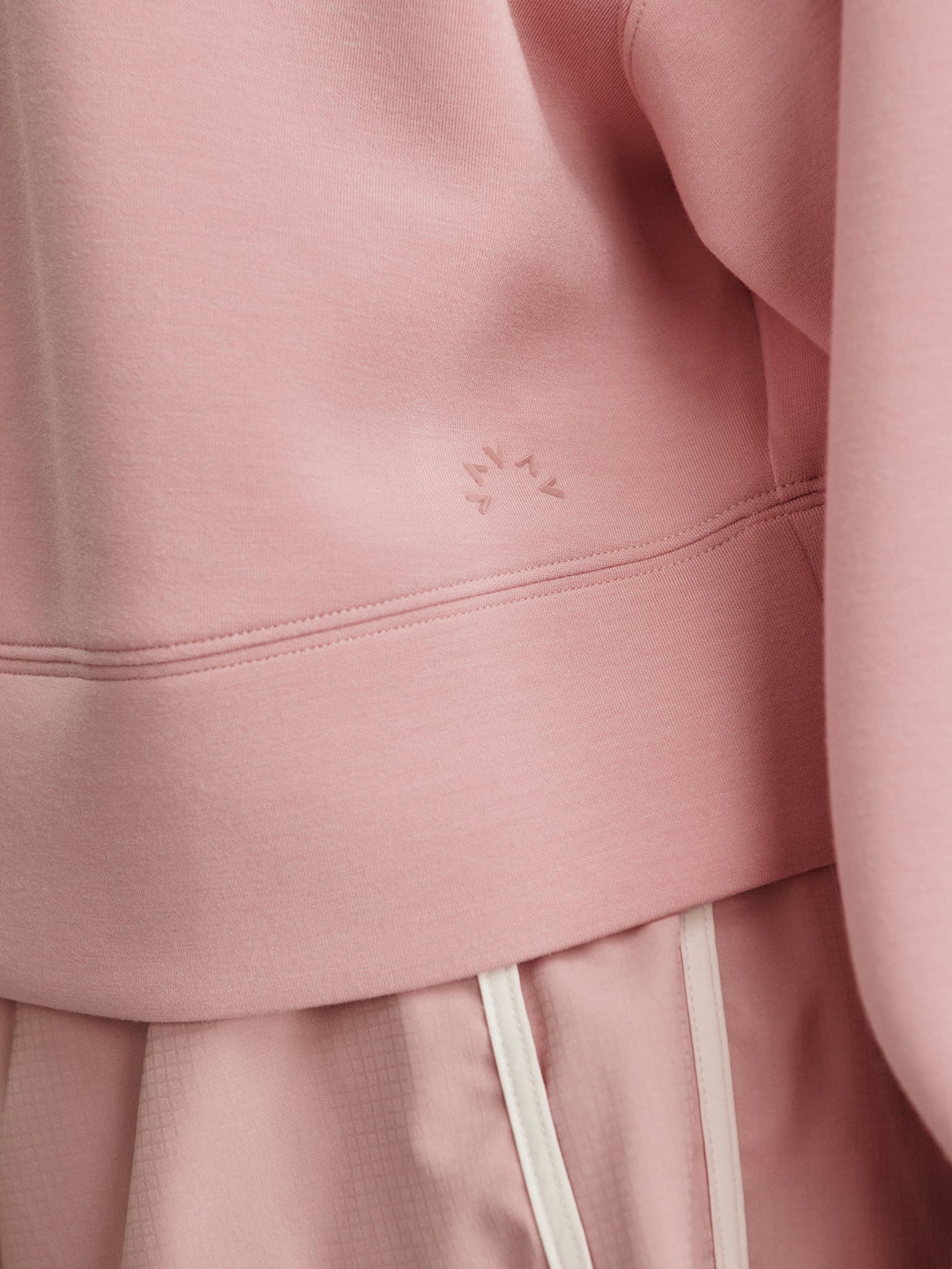 TASMIN CROPPED SWEAT