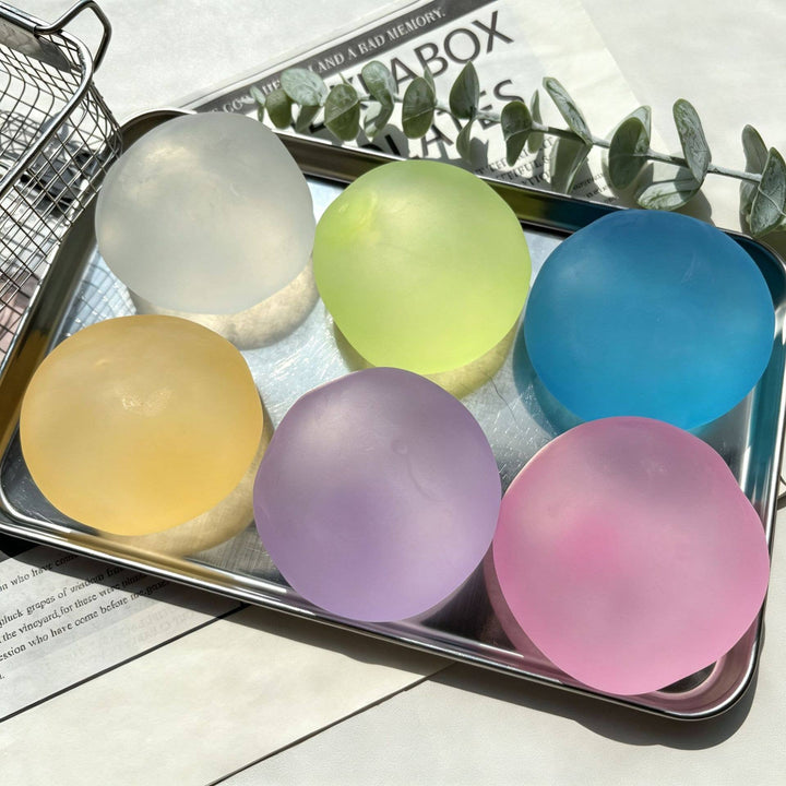 MOLDABLE SQUISHY BALL