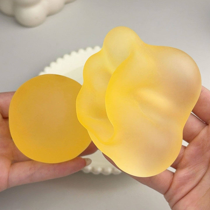 MOLDABLE SQUISHY BALL