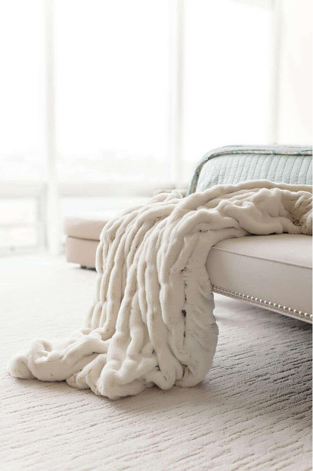 FAUX FUR COUTURE THROW