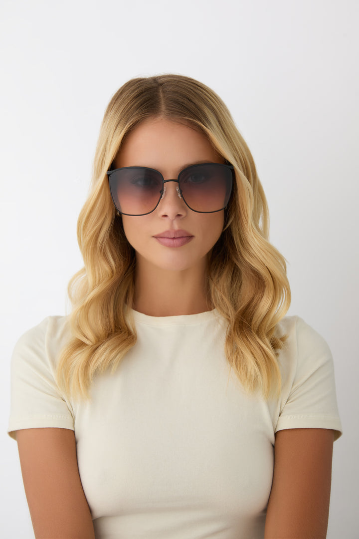 VITTORIA SQUARE SUNGLASSES