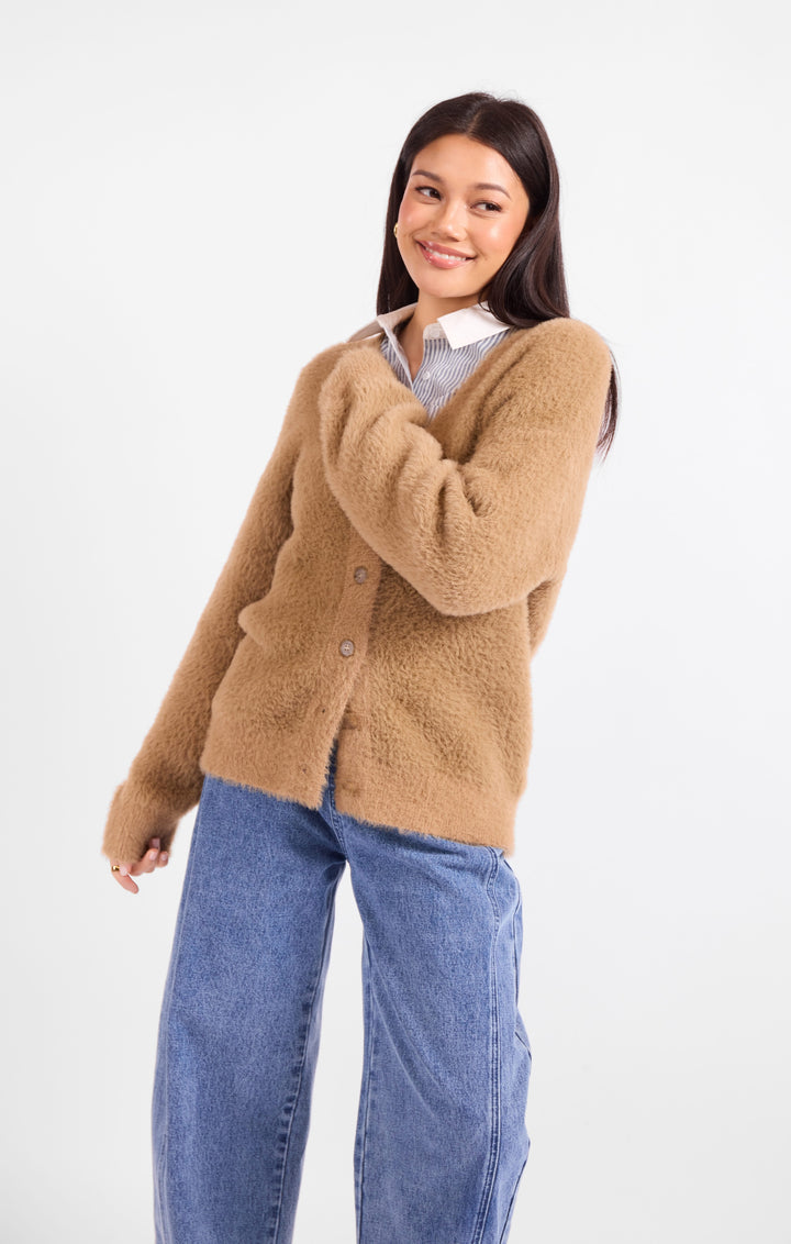 HALLIE FUZZY CARDI