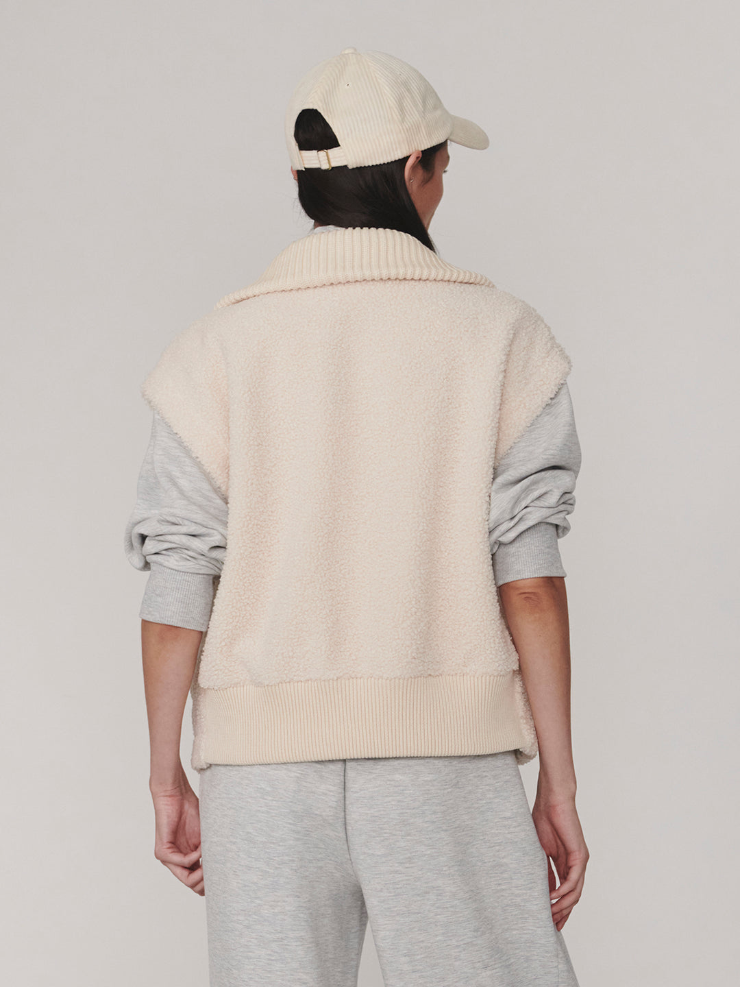 DOMINIC SHERPA GILET