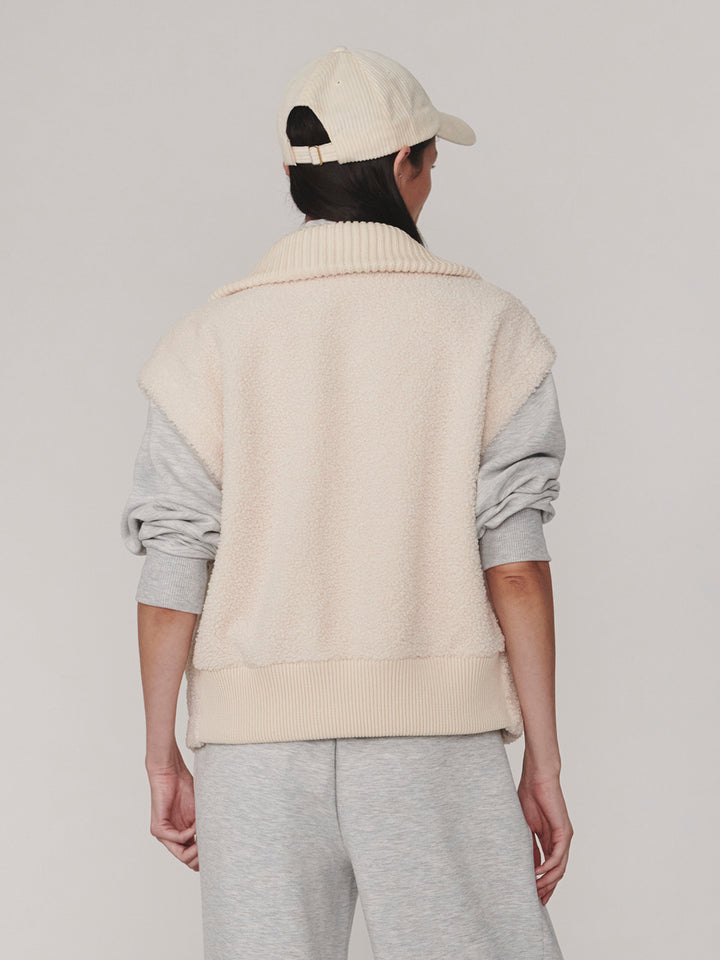 DOMINIC SHERPA GILET