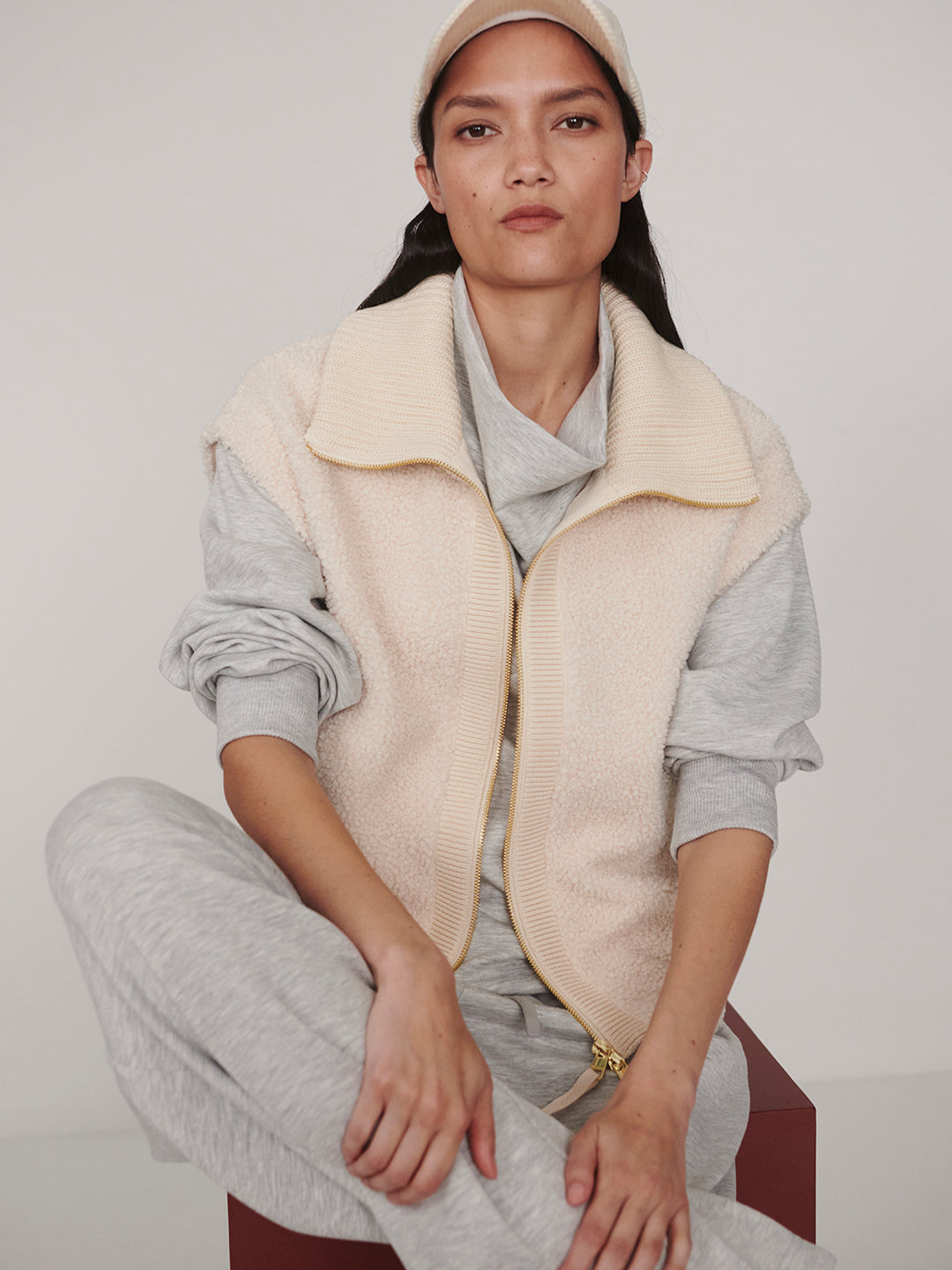DOMINIC SHERPA GILET