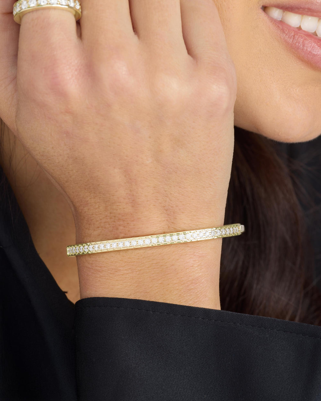 ASHLEY PAVE CUFF 4MM