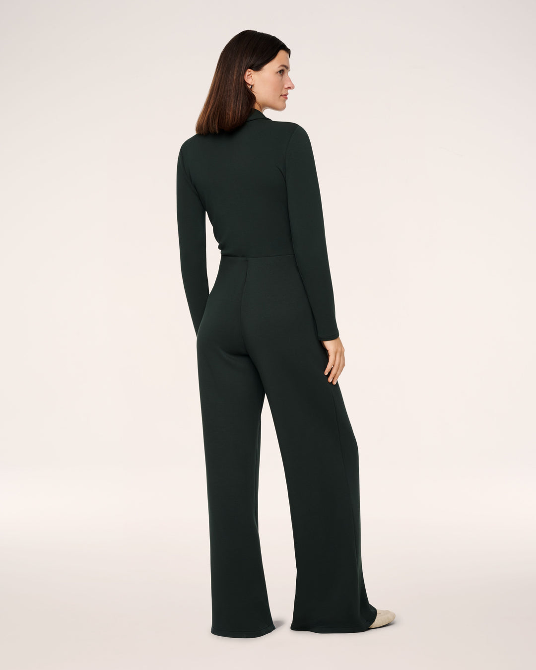 AIRESSENTIALS V-NECK TIE-WAIST JUMPSUIT