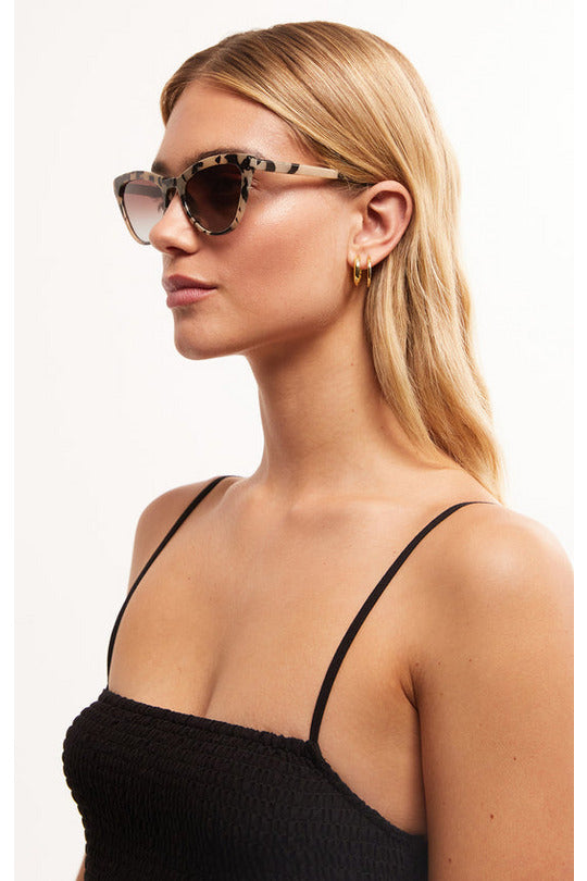 ROOFTOP SUNGLASSES / BROWN TORT